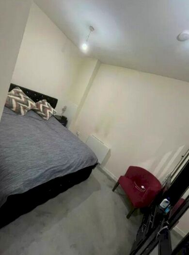 1 Bedroom Flat To Rent In Bank Street, Bolton, BL1
