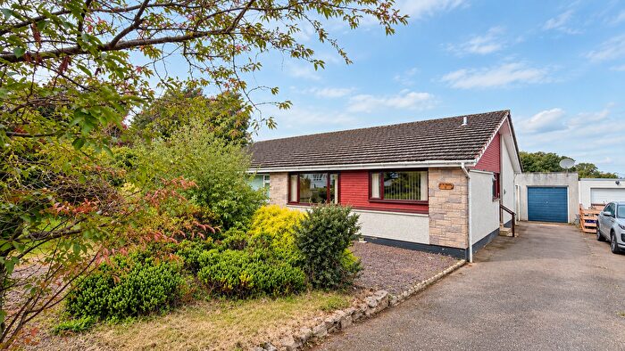 3 Bedroom Semi-Detached Bungalow For Sale In Cradlehall Park, Inverness, IV2