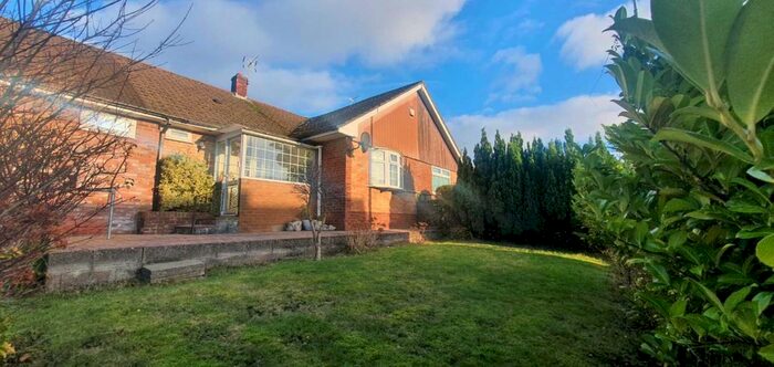 3 Bedroom Bungalow To Rent In Celyn Avenue, Cyncoed, CF23