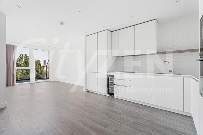 3 Bedroom Flat To Rent In Belgrave Road, Wembley, HA0