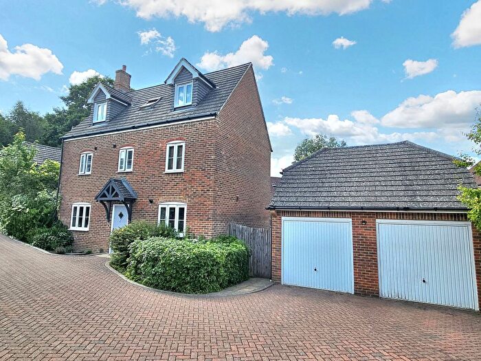 5 Bedroom Detached House For Sale In New Heritage Way, Lewes, BN8