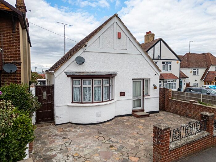 3 Bedroom Detached Bungalow For Sale In Lower Higham Road, Gravesend, Kent, DA12