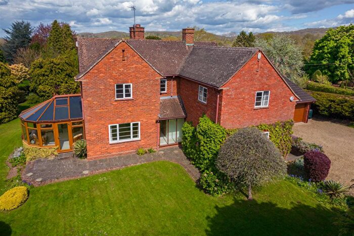 4 Bedroom Detached House For Sale In Cradley, Malvern, WR13