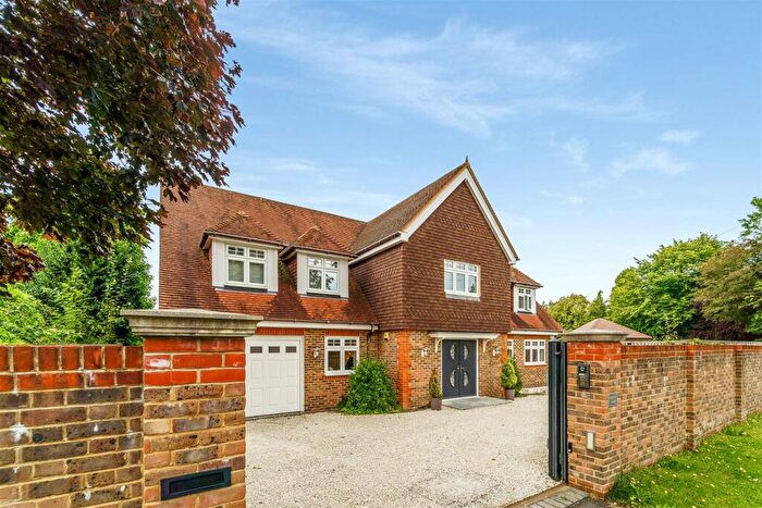 5 Bedroom Detached House To Rent In Hurst Drive, Walton On The Hill, Tadworth, KT20