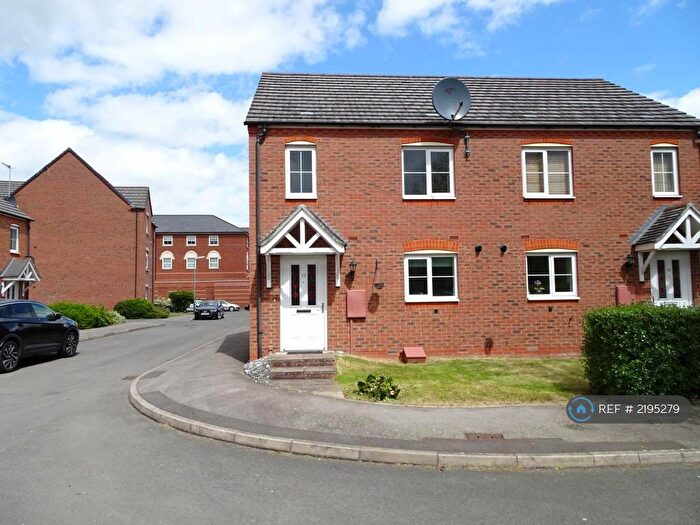 2 Bedroom Semi-Detached House To Rent In Lovell Field Close, Warwick, CV34