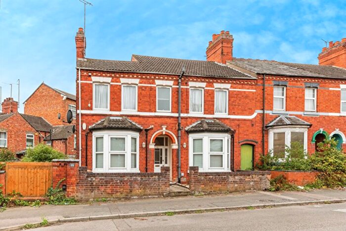 1 Bedroom Flat For Sale In Gordon Road, Wellingborough, NN8