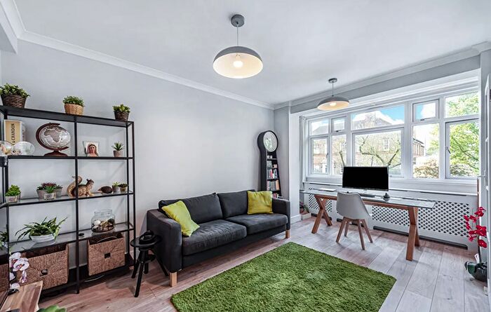 1 Bedroom Flat To Rent In Greville Place, St Johns Wood, London, NW6