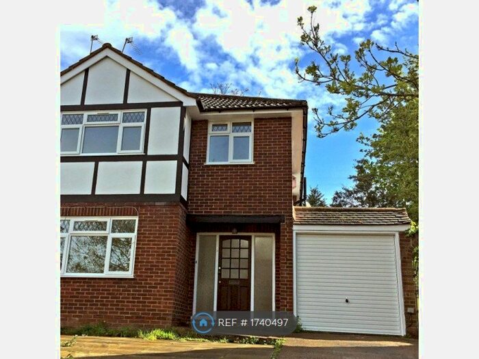 3 Bedroom Semi-Detached House To Rent In Durrington Avenue, London, SW20