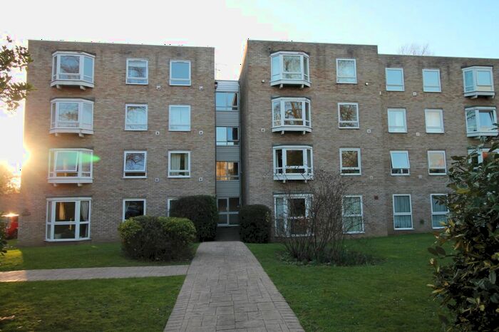 1 Bedroom Apartment To Rent In Copers Cope Road, Beckenham, BR3