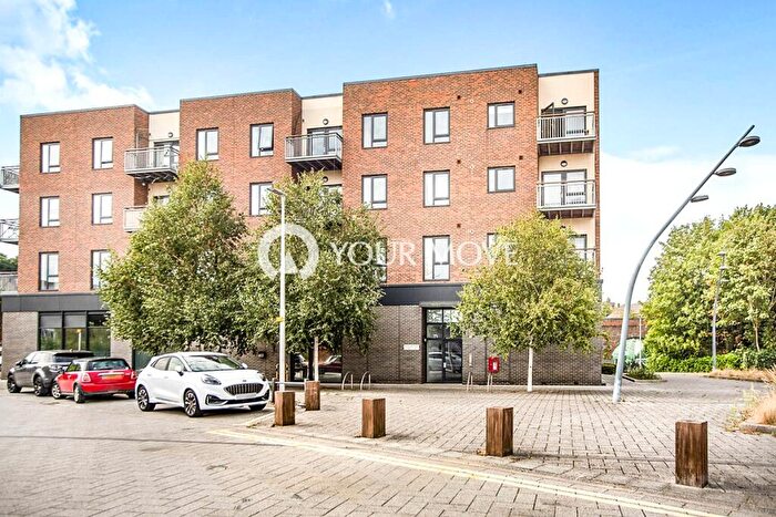 1 Bedroom Flat To Rent In Doust Way, Rochester, Kent, ME1