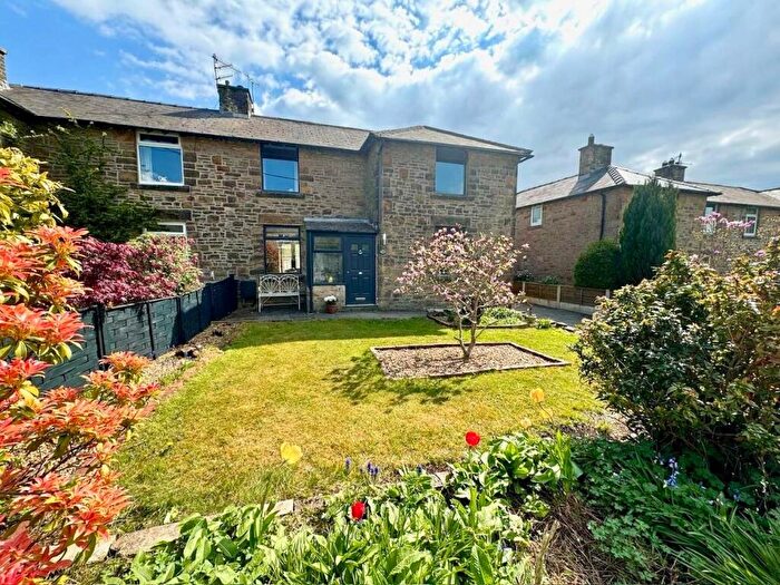 3 Bedroom Semi-Detached House For Sale In Buxton Road, Chinley, High Peak, SK23