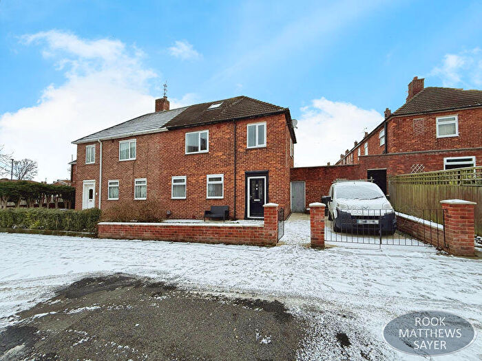 3 Bedroom Semi Detached House For Sale In Glanton Wynd, Newcastle Upon Tyne, NE3