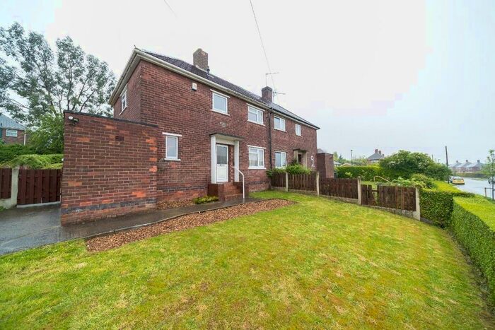 2 Bedroom Semi-Detached House To Rent In Basegreen Drive, Sheffield, S12
