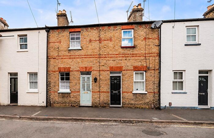 2 Bedroom House For Sale In Duke Street, Windsor, SL4