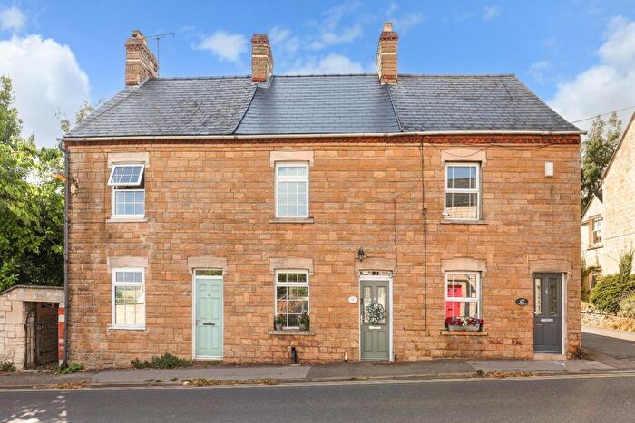 2 Bedroom Terraced House For Sale In Cheltenham Road, Painswick, Stroud, GL6