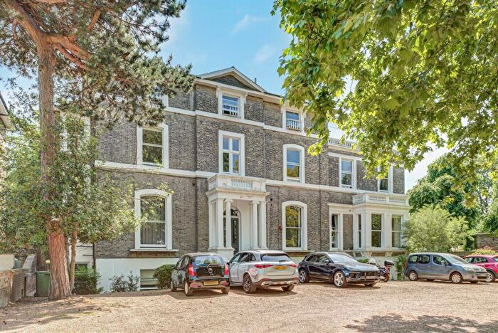 1 Bedroom Flat For Sale In St. Johns Park, Blackheath, SE3