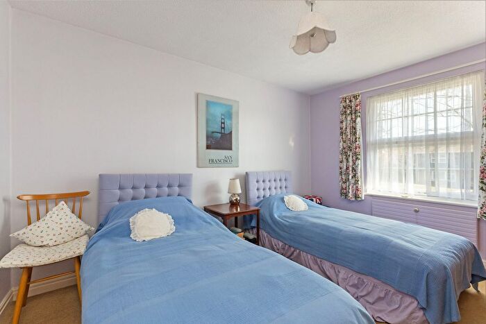 4 Bedroom Detached House For Sale In St. Huberts Close, Gerrards Cross, SL9