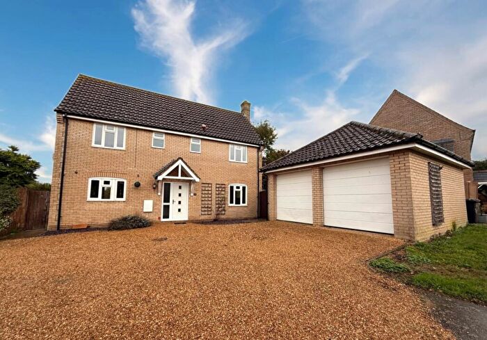 3 Bedroom Detached House To Rent In Trent Vc Close, Methwold, Norfolk, IP26