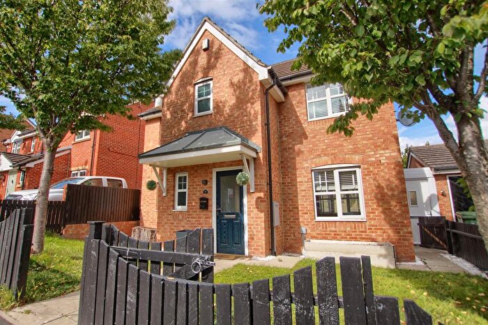 3 Bedroom Detached House For Sale In Shetland Avenue, Thornaby, TS17