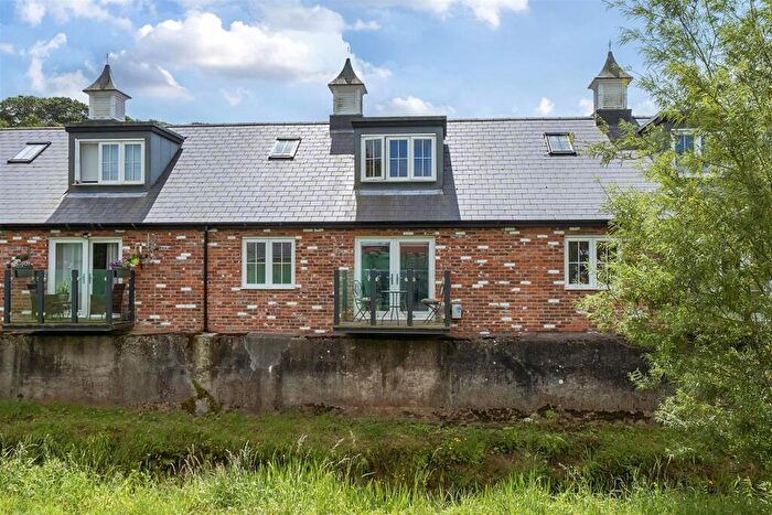 2 Bedroom Terraced House For Sale In North Mills, Bridport, DT6