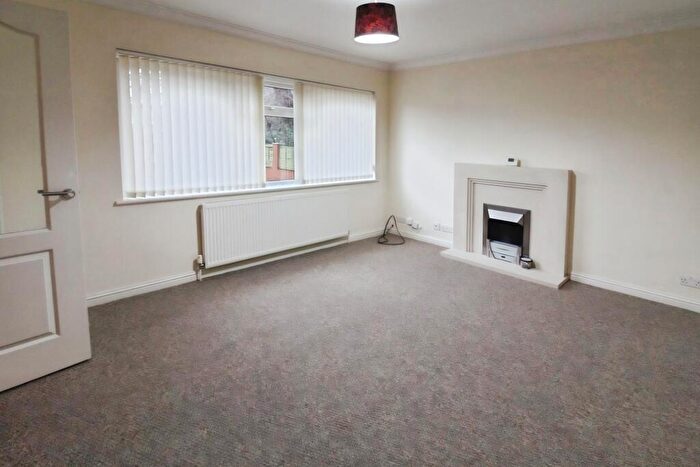 2 Bedroom Flat To Rent In Ivry Street, Ipswich, IP1