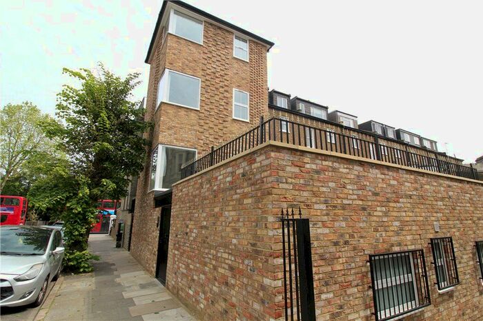 2 Bedroom Property To Rent In The Mall, Ealing, W5