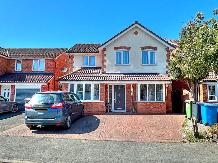 4 Bedroom Detached House For Sale In Loweswater Close, Warrington, WA2