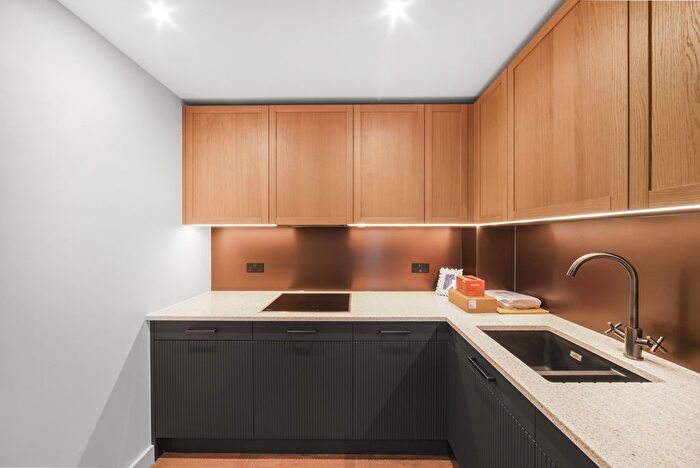 1 Bedroom Flat To Rent In Merino Gardens, London, E1W