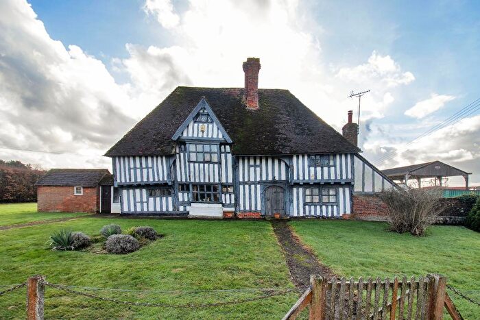 4 Bedroom Detached House For Sale In Lower Farm Road, Boughton Monchelsea, Kent, ME17