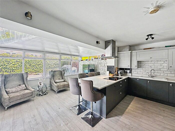 4 Bedroom Detached House For Sale In Darby Way, Allerton Bywater, Castleford, West Yorkshire, WF10