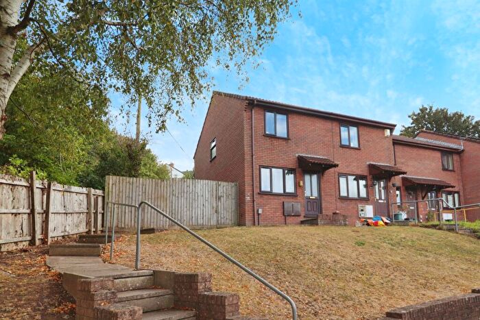 2 Bedroom End Of Terrace House For Sale In Bastian Close, Barry, CF63