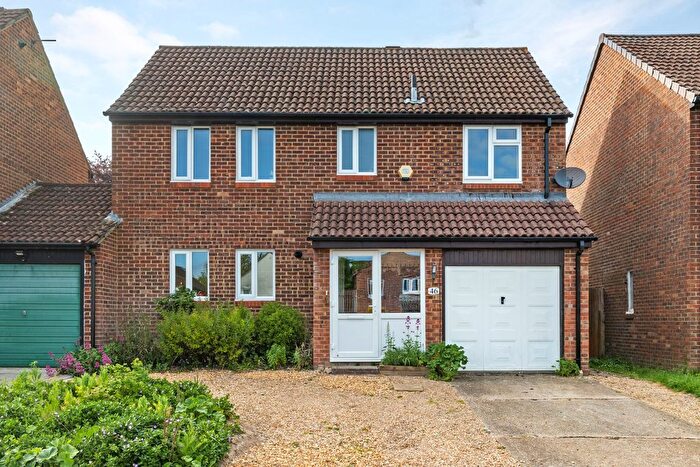 5 Bedroom Detached House For Sale In St. Annes Close, Winchester, SO22