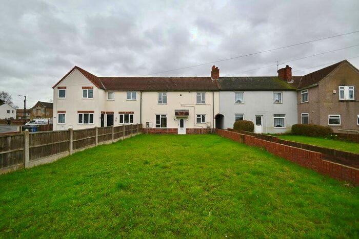 3 Bedroom Terraced House To Rent In Allenby Crescent, New Rossington, Doncaster, DN11