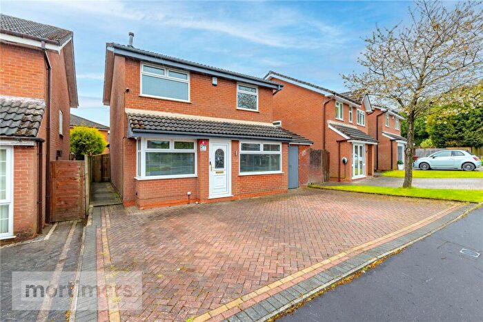 3 Bedroom Detached House For Sale In Britten Close, Blackburn, Lancashire, BB2