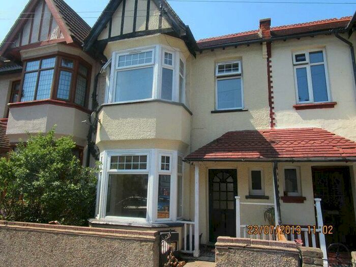 3 Bedroom Terraced House To Rent In Silverdale Avenue, Westcliff-On-Sea, SS0