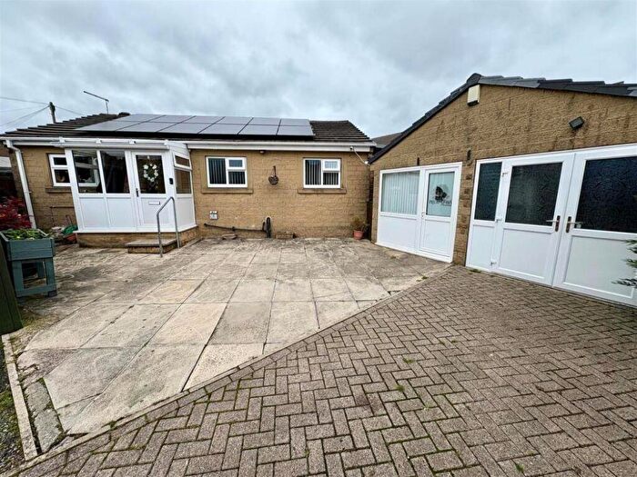 2 Bedroom Detached Bungalow For Sale In , Elliot Court Queensbury, Bradford, BD13