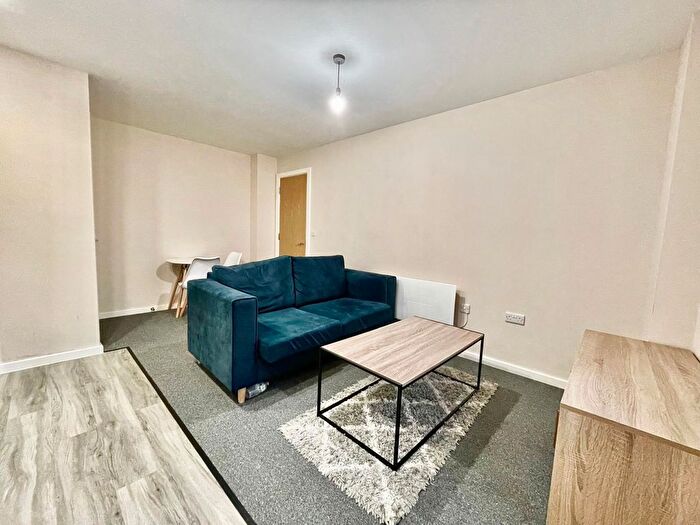 1 Bedroom Flat To Rent In Albion Place, Windsor Street, M5