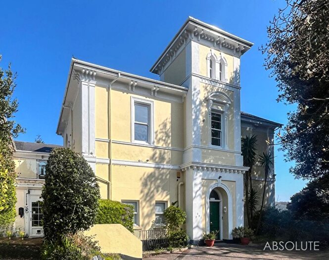 2 Bedroom Property For Sale In Kents Road, Kentisknowle Kents Road, TQ1