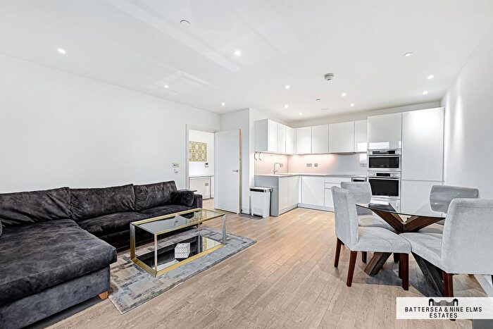 1 Bedroom Flat To Rent In Collet House, Nine Elms Point, SW8