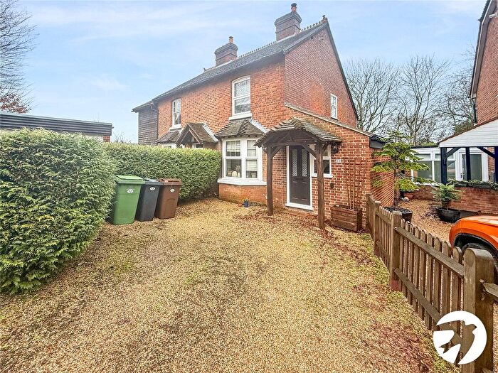 3 Bedroom Semi Detached House To Rent In Doddington Court, Maidstone, Kent, ME16