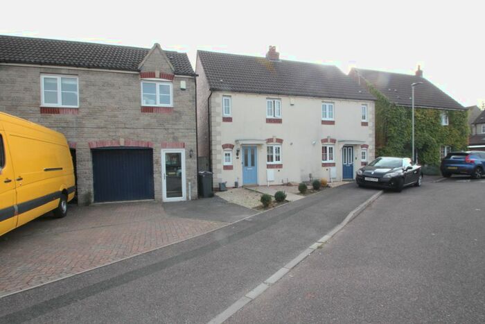 2 Bedroom Property To Rent In Darleydale Close, Hardwicke, Gloucester, GL2