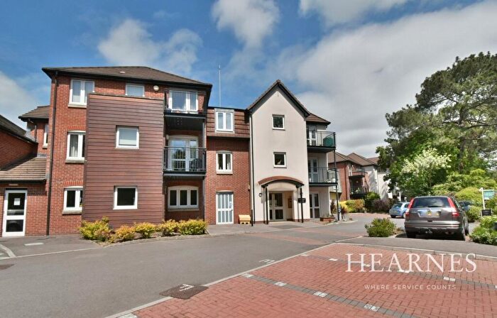1 Bedroom Retirement Property For Sale In Ringwood Road, Ferndown, BH22