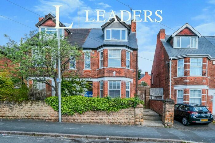 1 Bedroom Semi-Detached House To Rent In Leslie Road, NG7