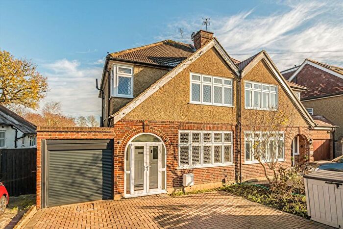 3 Bedroom Semi Detached House For Sale In Elmbridge Avenue, Surbiton, KT5