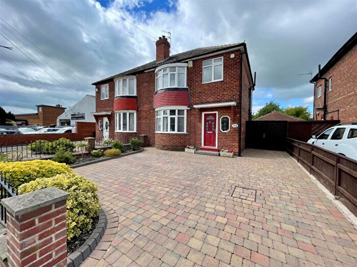 3 Bedroom Semi-Detached House For Sale In Neasham Road, Darlington, DL1