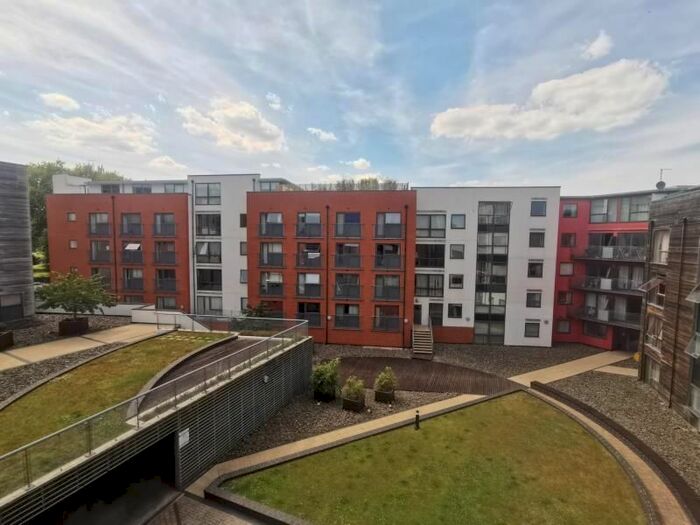 2 Bedroom Flat To Rent In Sherborne Street, Edgbaston, Birmingham, B16