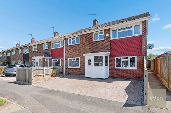 4 Bedroom End Of Terrace House For Sale In Bicknor Road, Maidstone, ME15