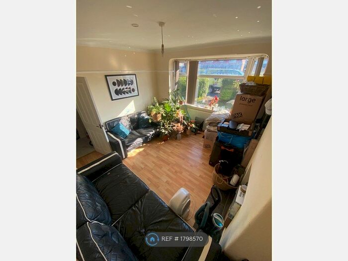 1 Bedroom Flat To Rent In Kensington Road, Manchester, M21