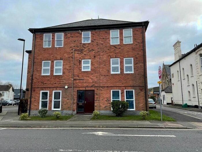 1 Bedroom Flat To Rent In Victoria Road, Aldershot GU11