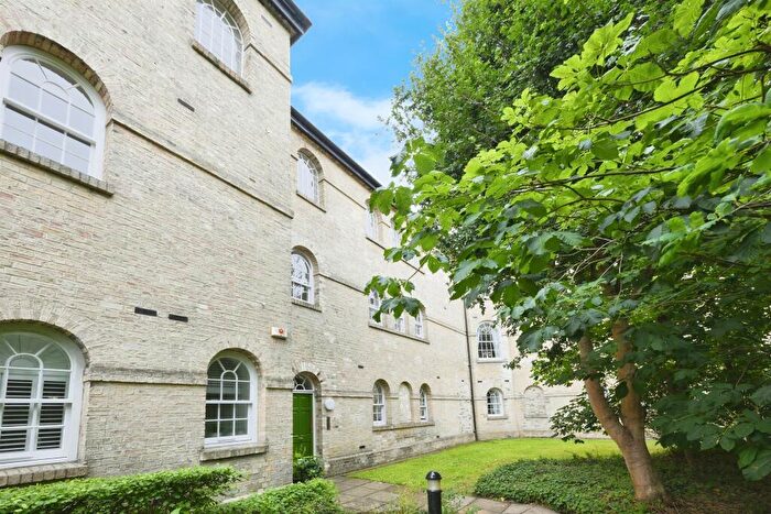 1 Bedroom Flat For Sale In Radwinter Road, Saffron Walden, CB11